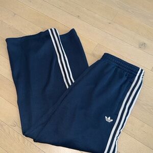 Adidas Navy Blue Pants Size M - Woman’s